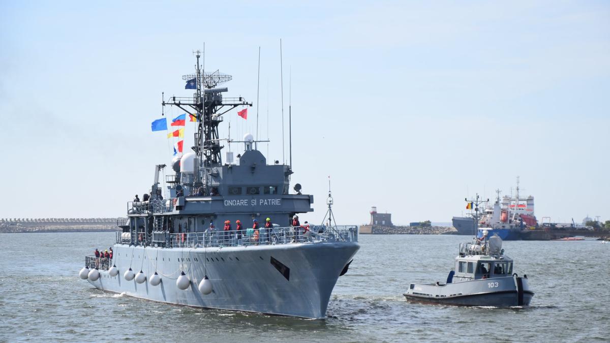 puitorul_de_mine_viceamiral_constantin_balescu_77885600