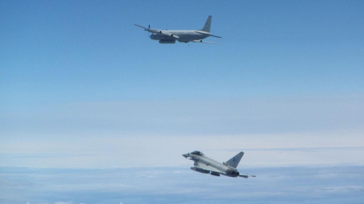 interceptare_marea_britanie_eurofighter_typhoon_77544000