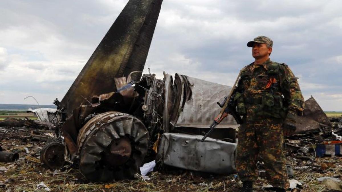 Doborârea avionului Il-76 în Luhansk. Ucraina admite că s-a răzbunat şi l-a ucis pe Oleg Anashchenko, fost comandant al forțelor separatiste