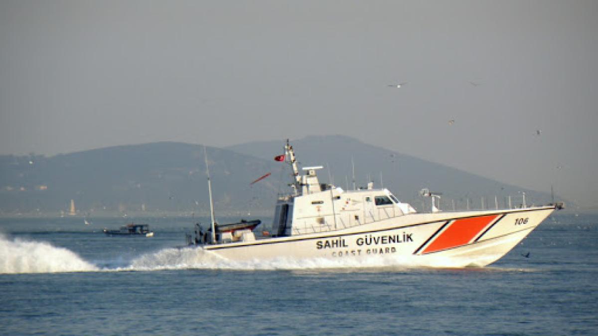 Grecia acuză Garda de Coastă a Turciei că a escortat migranți până în apele teritoriale elene (Video)
