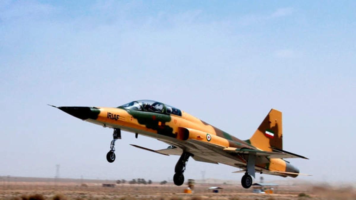 avion_kowsar_iran_95820800