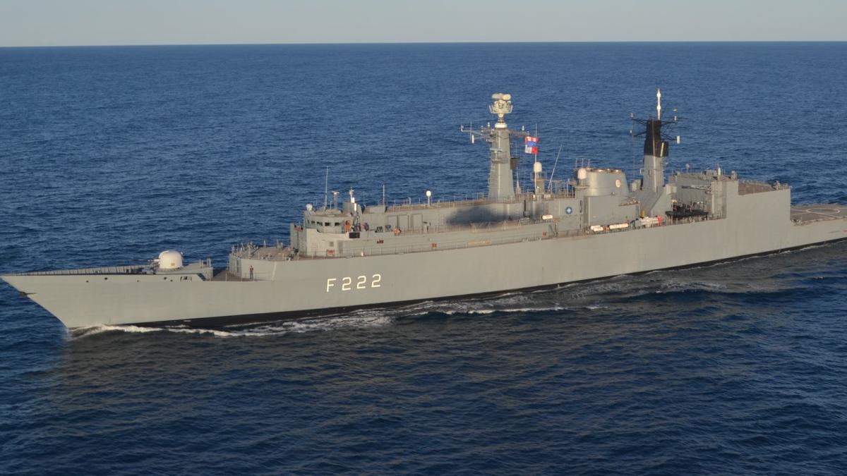 fregata_regina_maria_breeze20_49305100