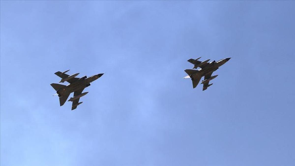 thumbs_b_c_0662df896070104f7d706490a8b34f44_22466300