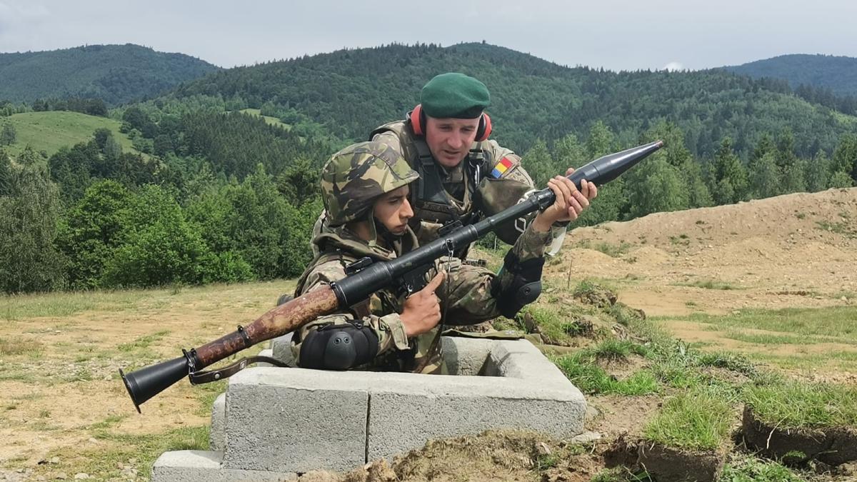 armata_romana_lansator_fortele_terestre_soldati_22315700