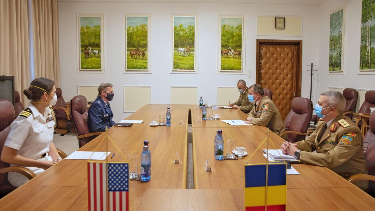 daniel_petrescu_keith_a__derbenwik_70887000