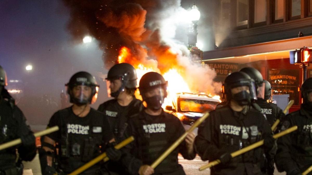 proteste_sua_40448500