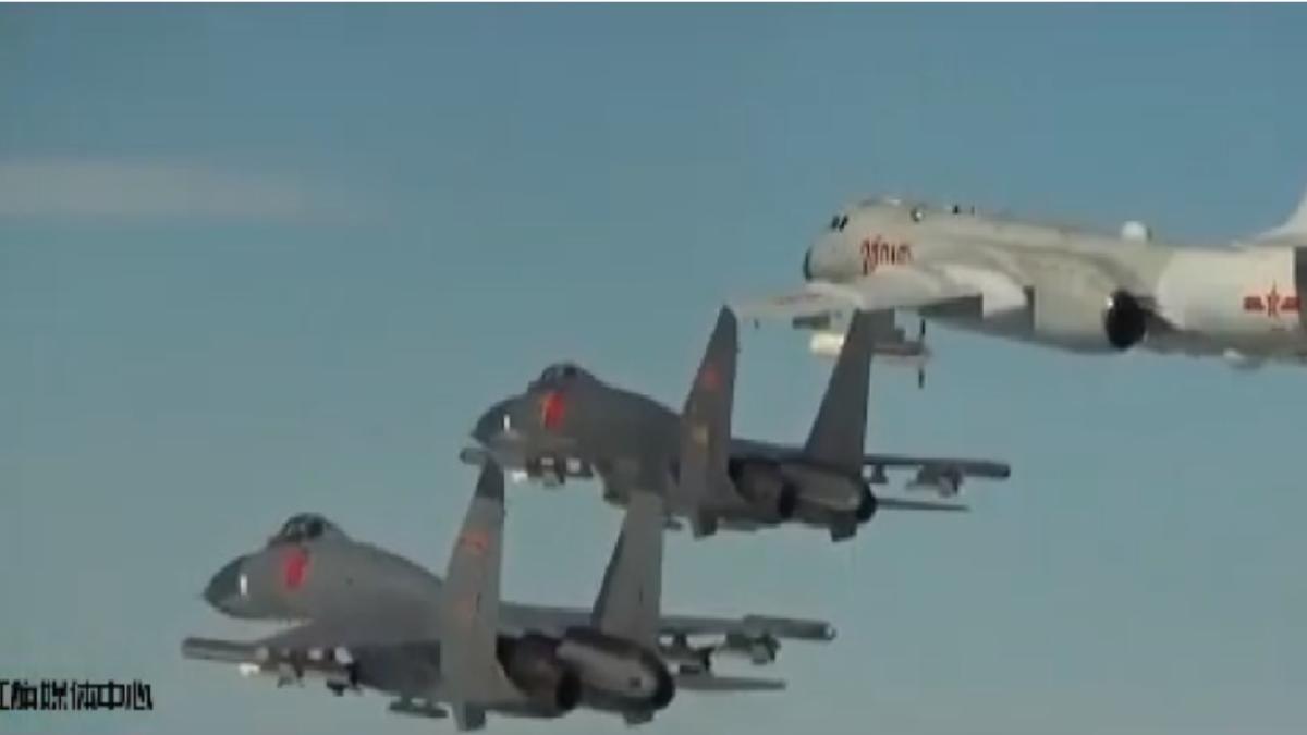 Media rusă: China a arătat SUA cum le vor distruge baza aeriană Andersen (Video)