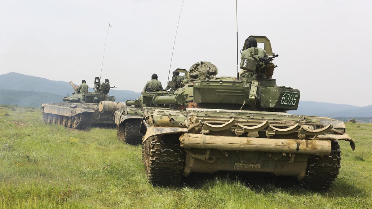 27282612094_782bbd2fde_b_75728900