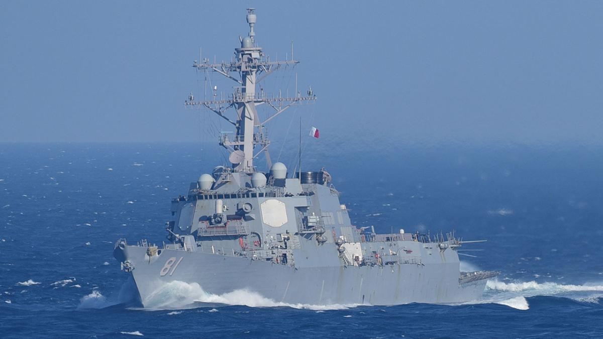 distrugator_uss_winston_s__churchill_ddg_81_46557200