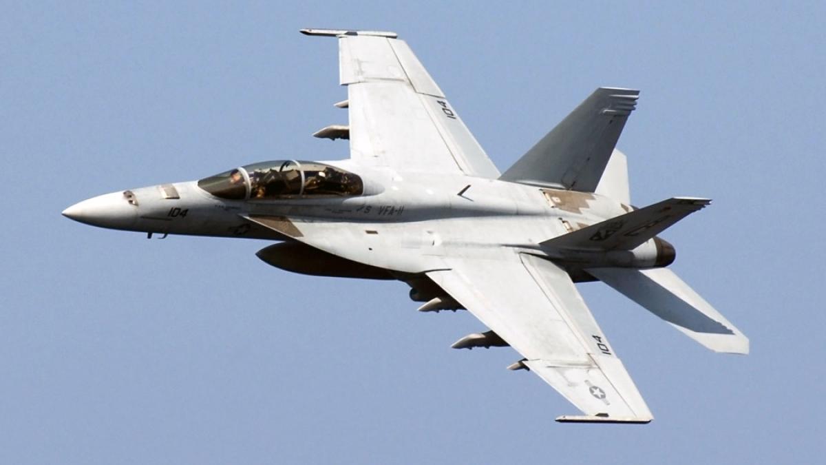 fa18_super_hornet_80624800