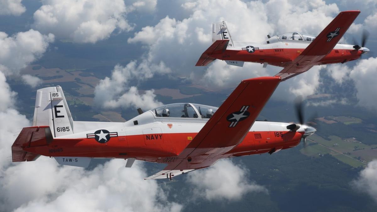 t_6b_texan_ii_57166300