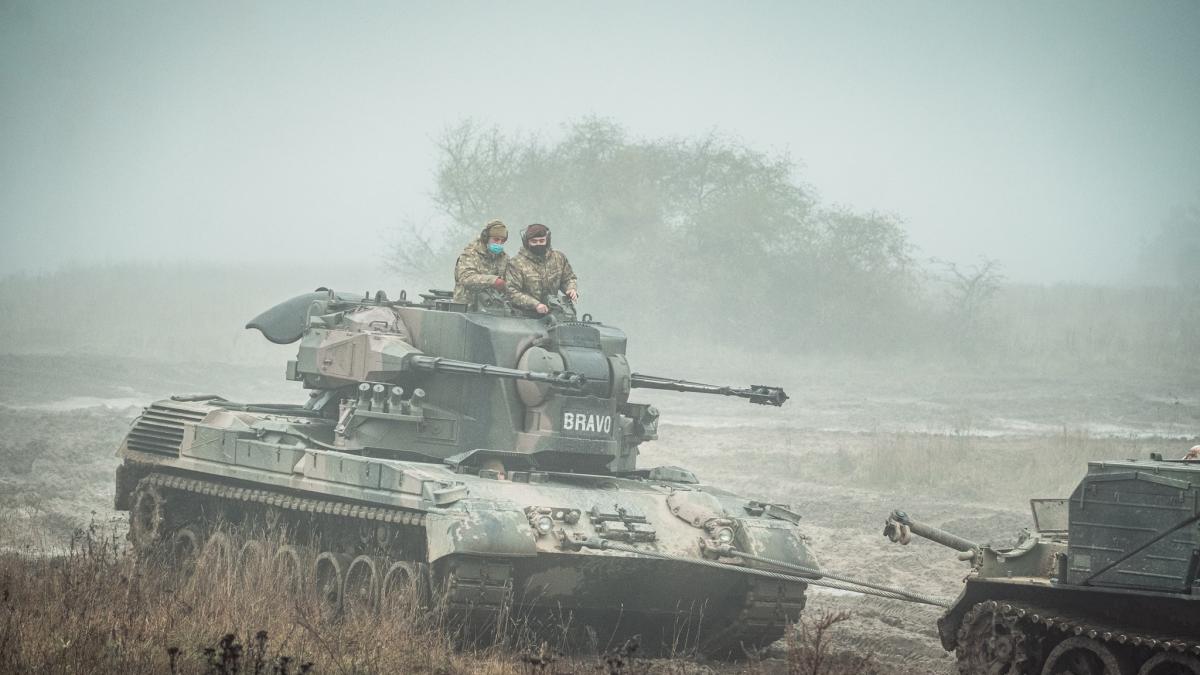 124751684_1731774723647902_3519649351068043653_o_69673200