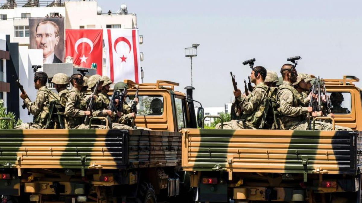 turkey_army_65312300