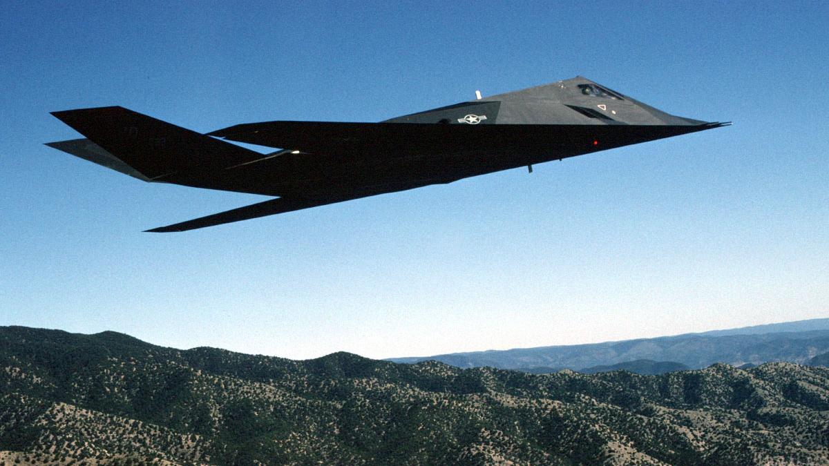 f_117_nighthawk_27985400