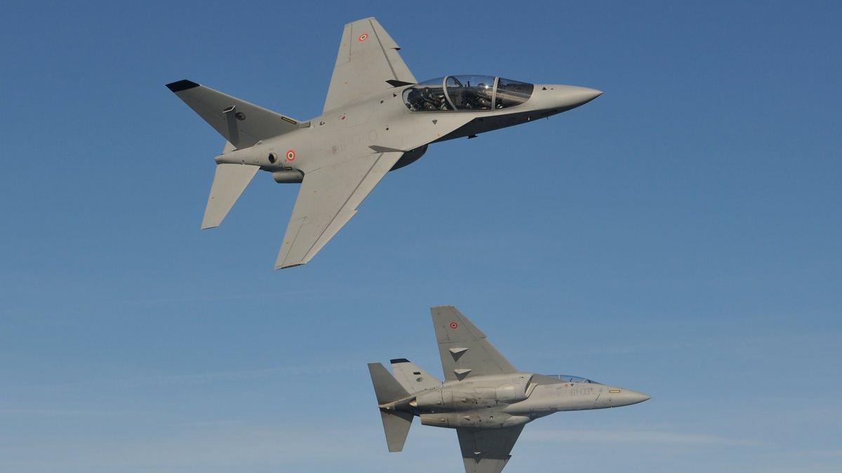 avion_t346a_italia_97302200