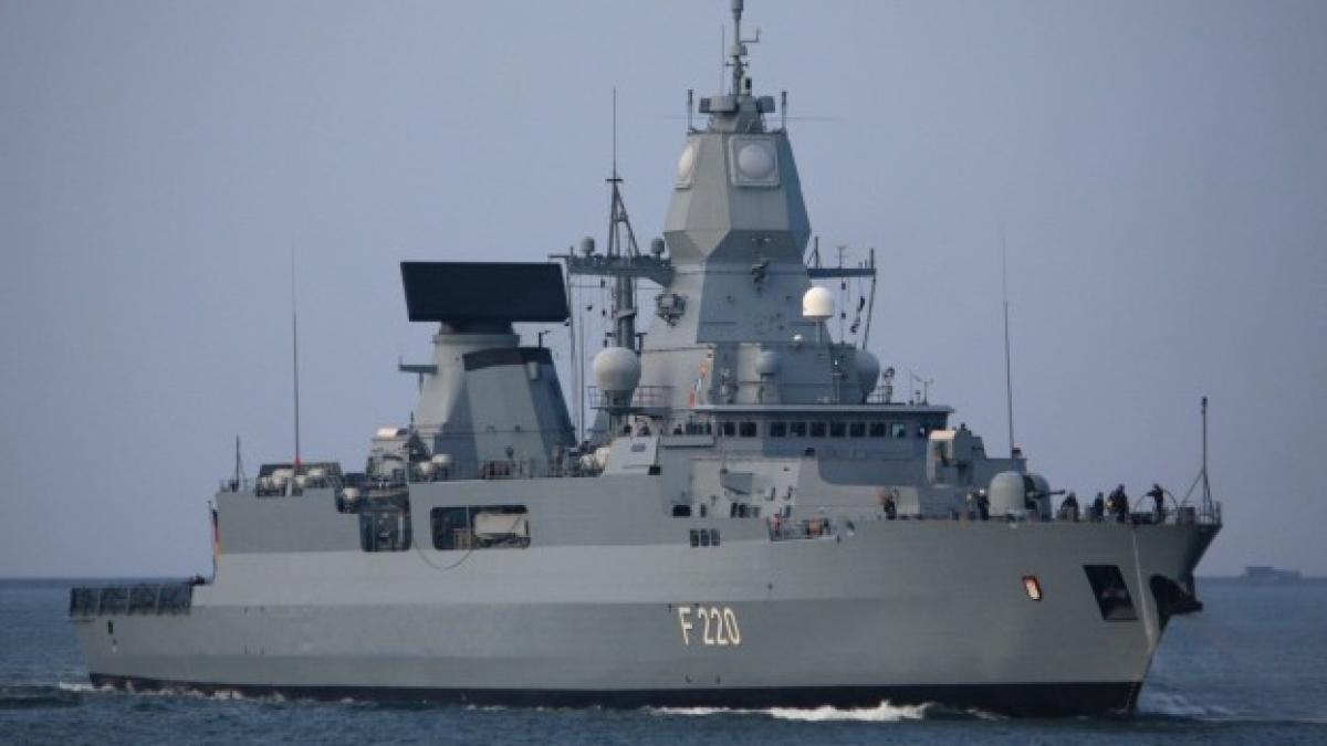 hamburg_fregata_germania_95961400