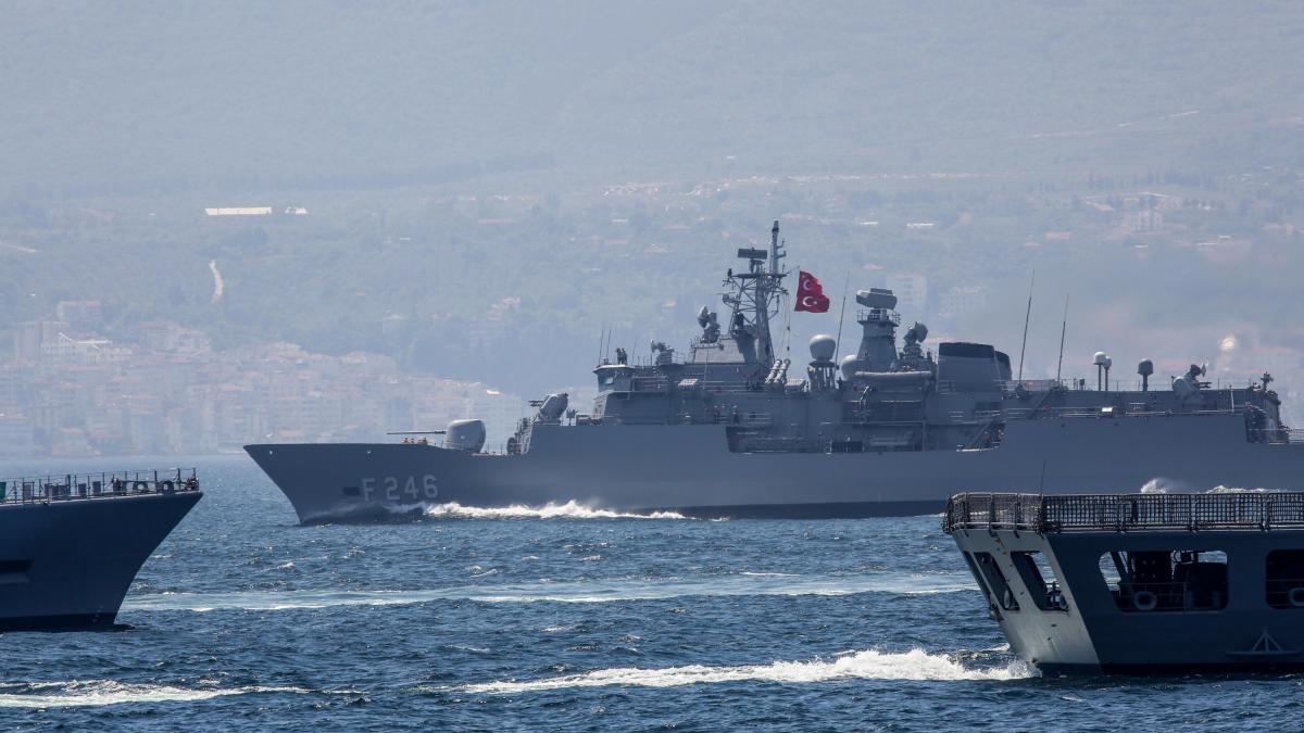turkish_naval_06388000