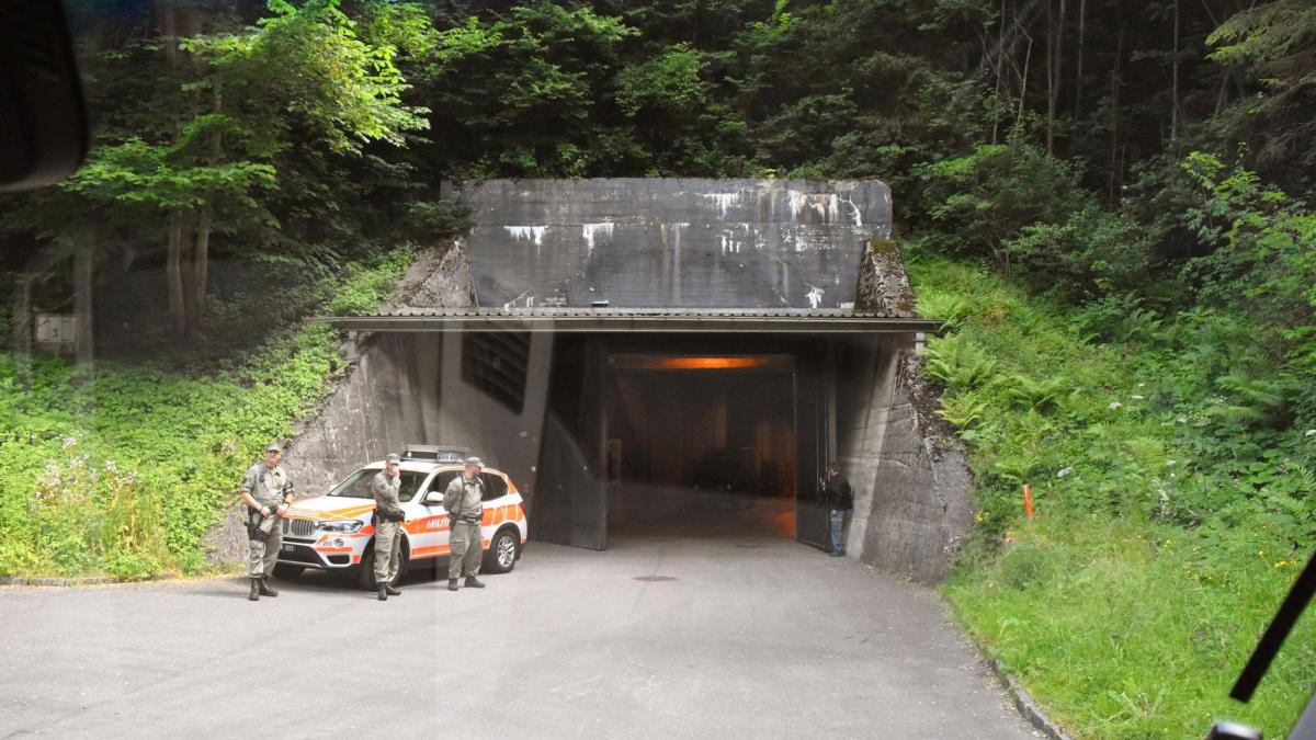 depozit_munitii_elvetia_33252900