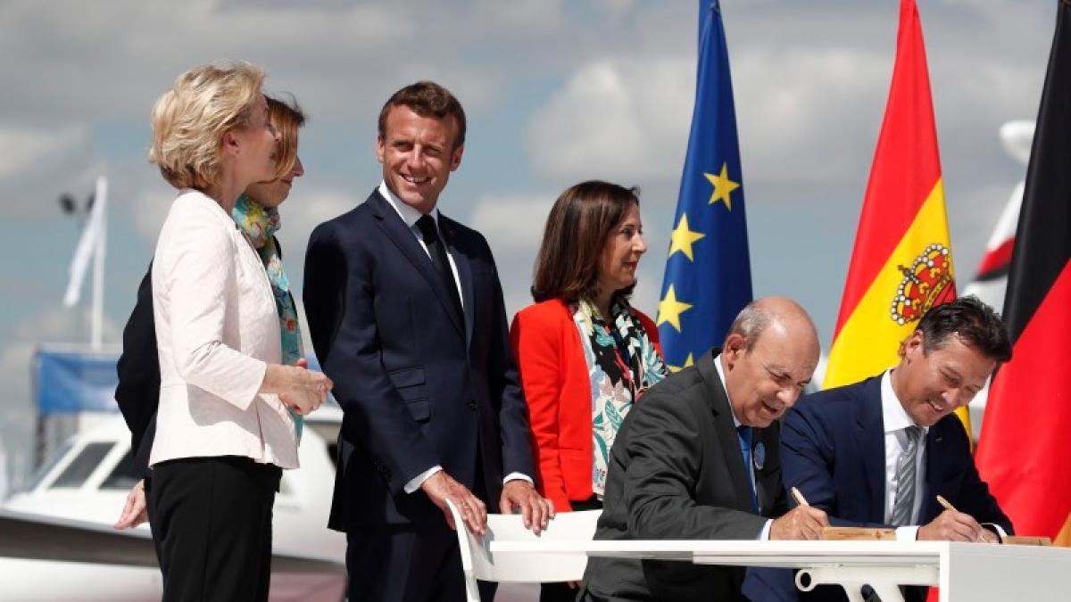 ursula-von-der-leyen-emmanuel-macron_60860600