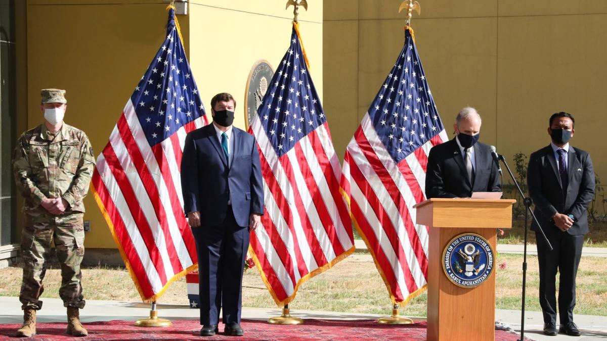 ambasadorul-sua-in-afganistan_82305400