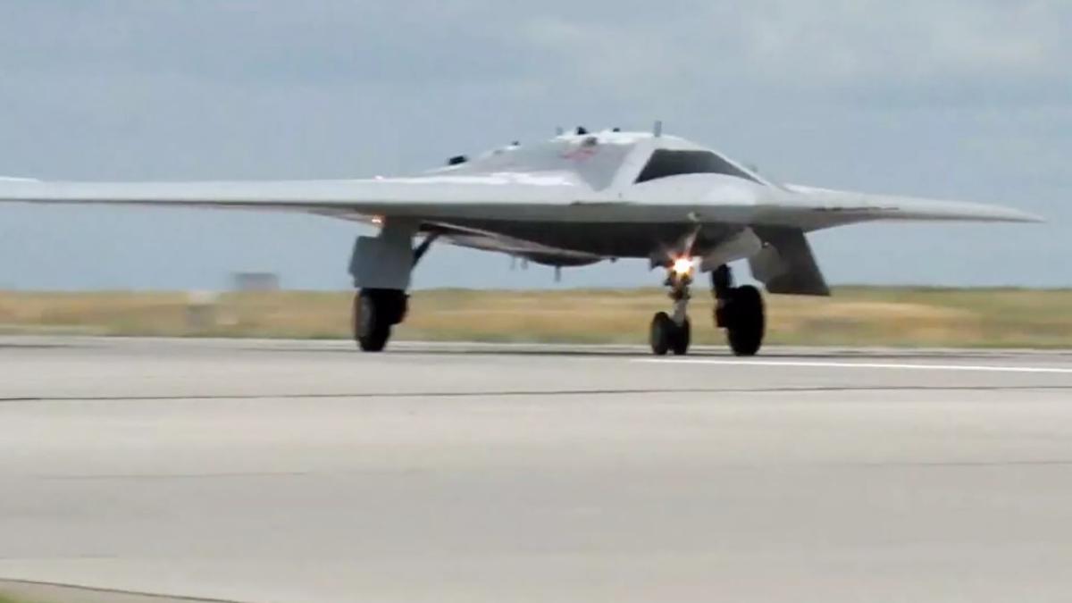 drona-rusa-okhotnik_01591000