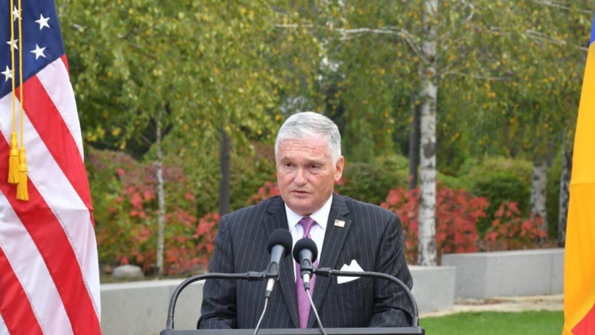 adrian_zuckerman_ambasadorul_sua_la_bucuresti_38223900