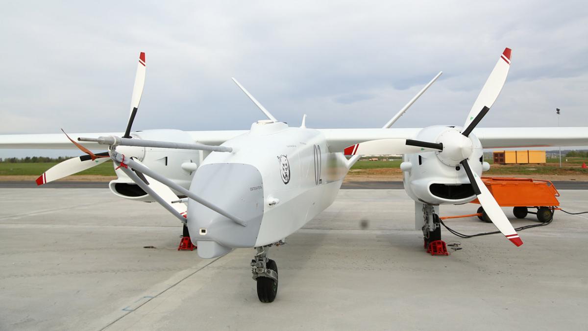 altius-m-male-uav_83812500