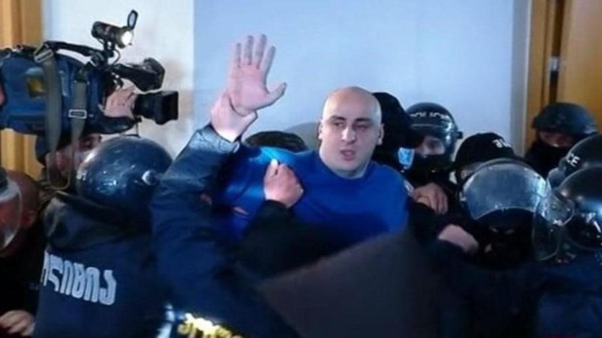 nika-melia-georgia_08973800