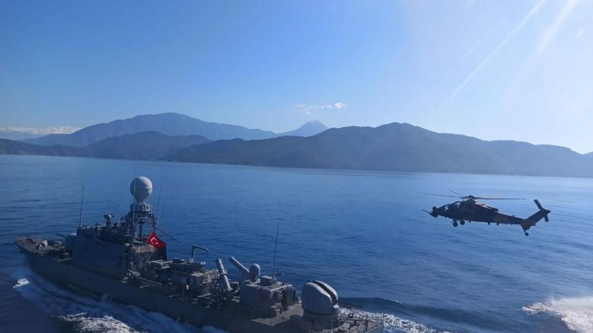 Turcia își duce navele și avioanele F-16 în Mediterană. Demonstrație de forță în cadrul unui amplu exercițiu militar