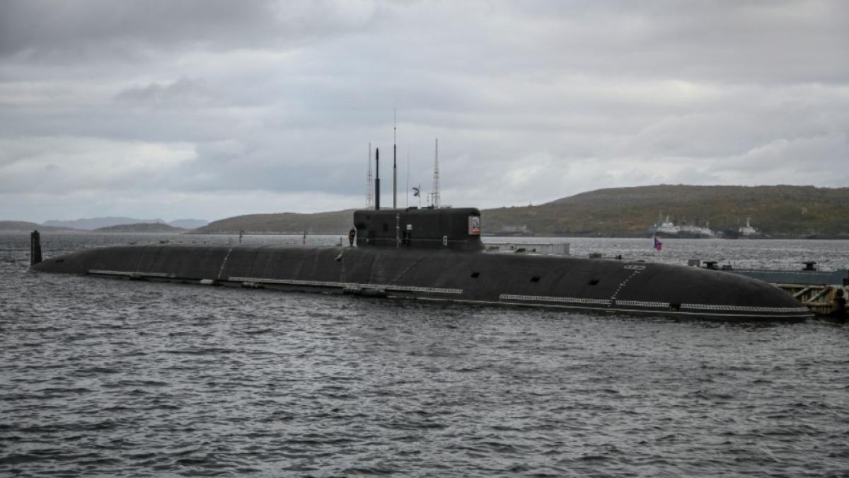 rusia-submarin-borey_04751800