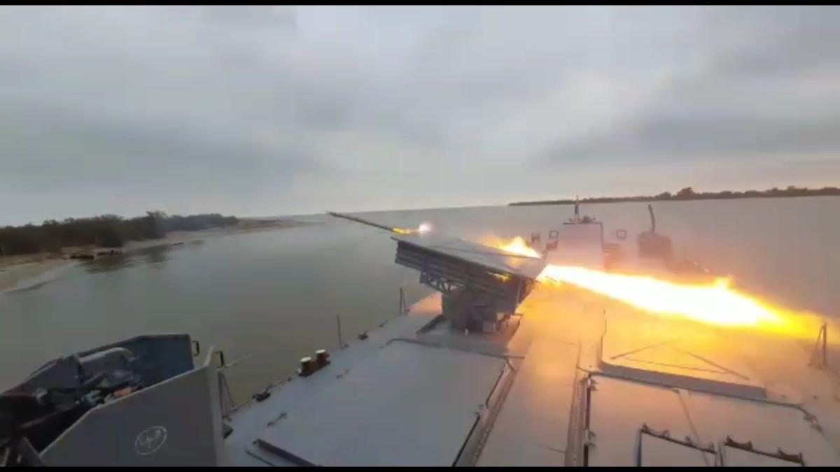 flotila-fluviala_53480700