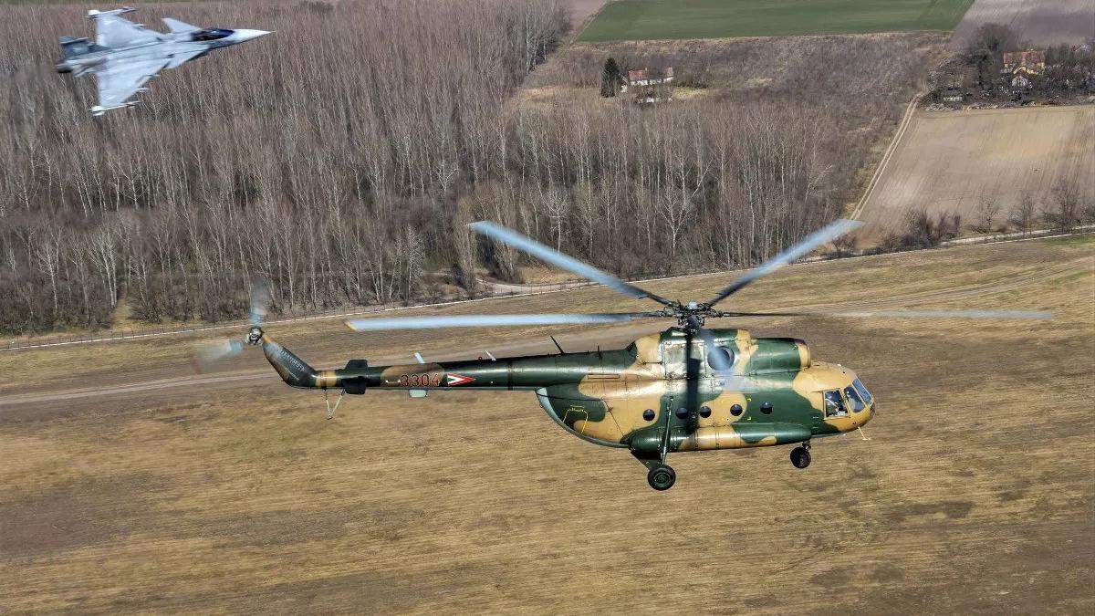 ezgif-com-gif-maker_87133300