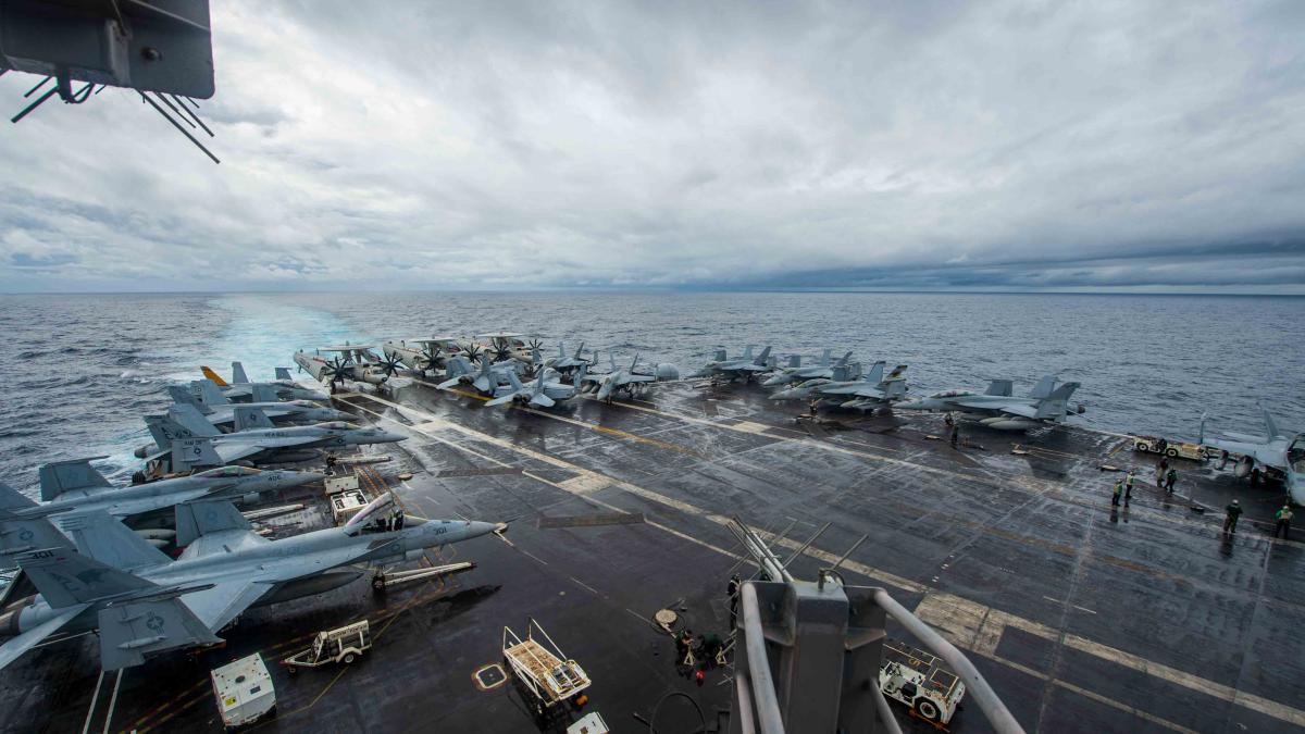 uss-dwight-d--eisenhower-portavion_46501000