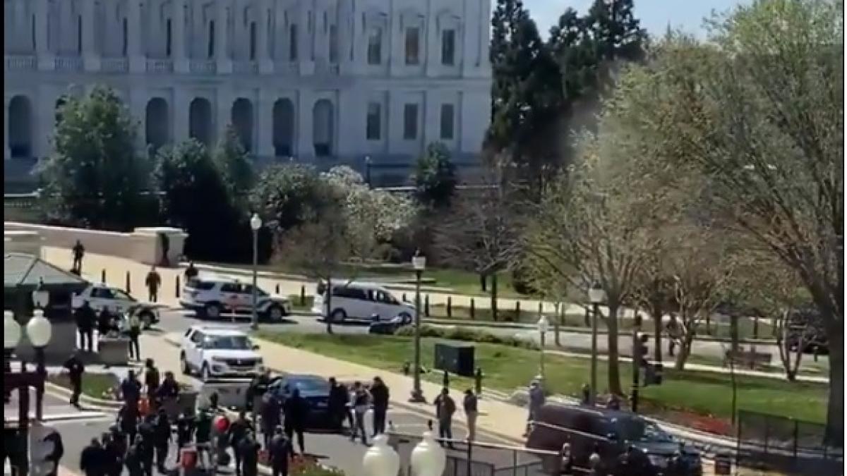 capitoliu-atac_03828500