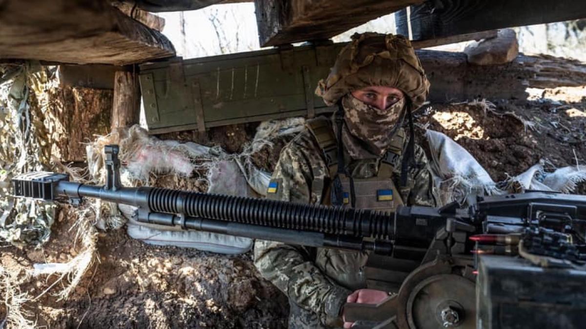 ucraina-armata-front-militar_17051500