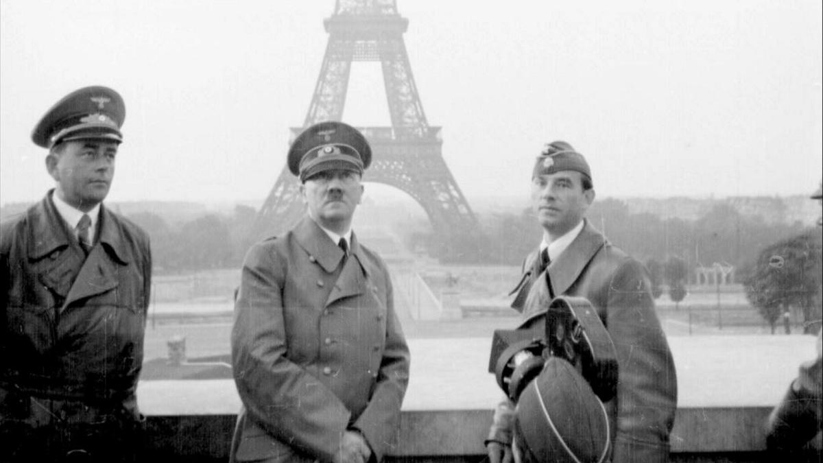 adolf-hitler-la-paris_08470000