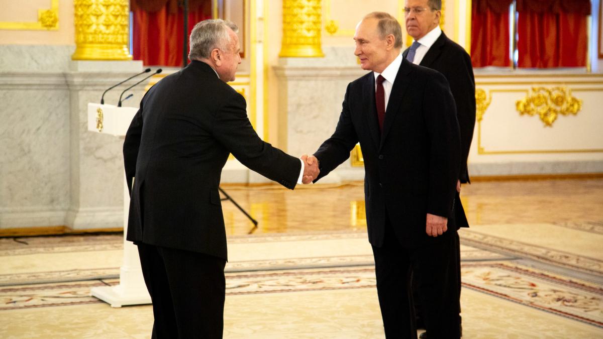 john-sullivan-putin-lavrov_14077600