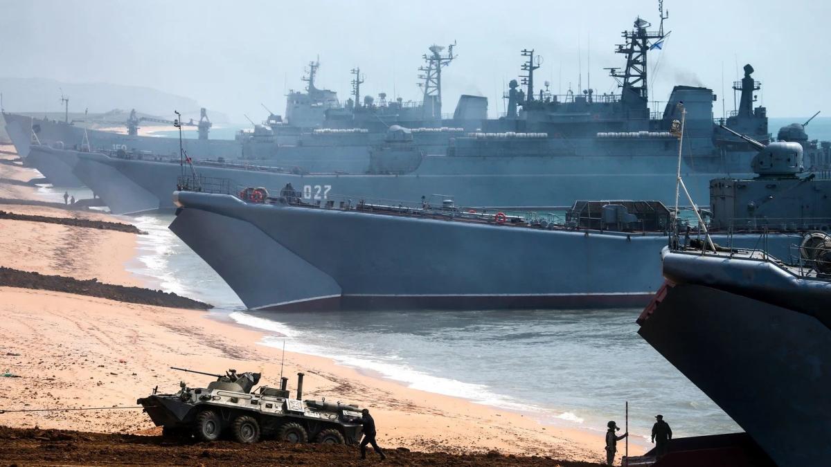 ezgif-com-gif-maker_07112600