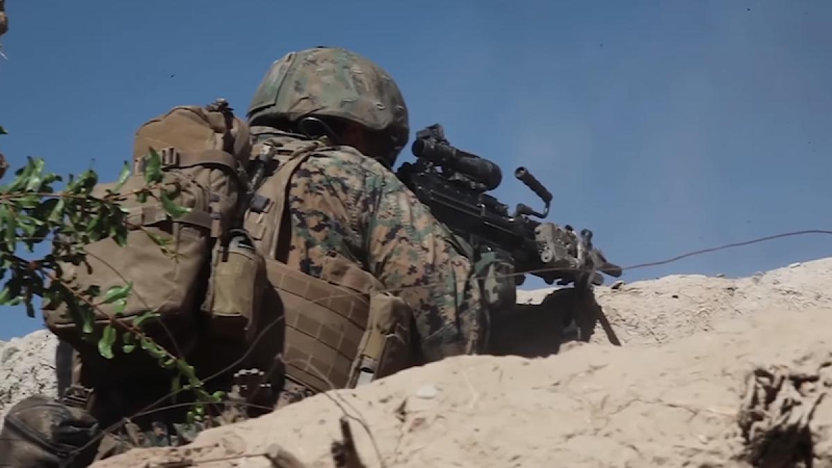 soldat_afganistan_27984800