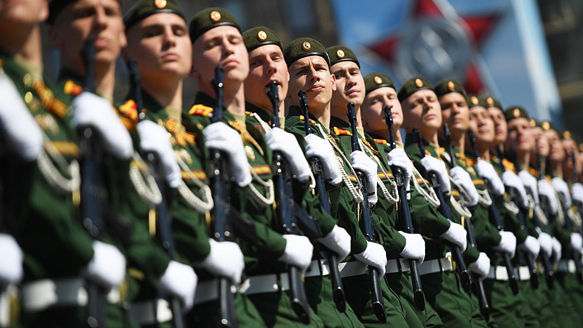 russia-troop-parade_68511400