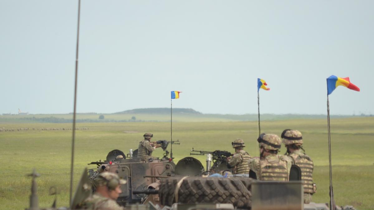 Generalul Gropan: Se încearcă ruperea militarilor români activi de cei în rezervă. Împărțirea între Tratatul de la Varșovia și NATO