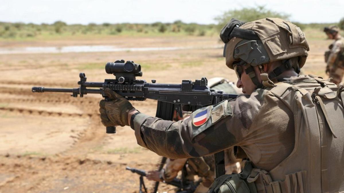 militar-francez_09239000