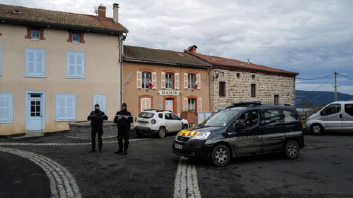 franta-police_08476900