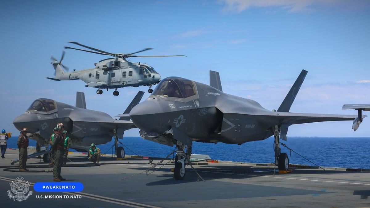 f-35b-lightning-ii_94369800