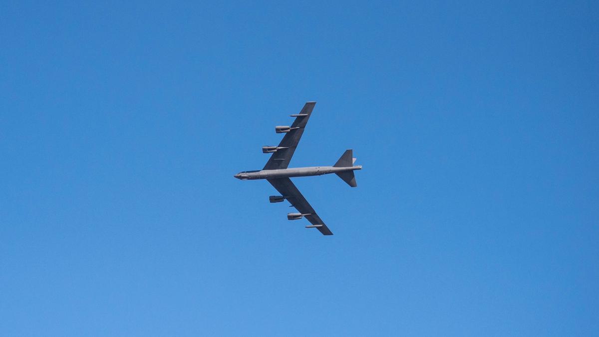 b-52h_61613200