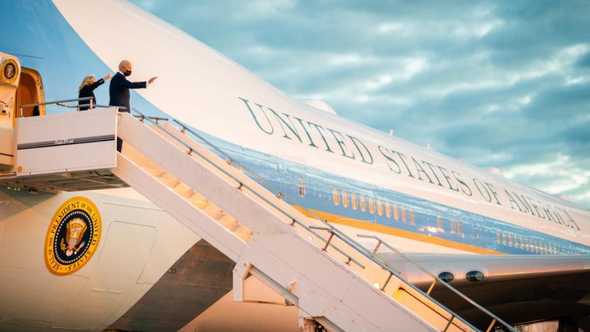 joe-biden-sua-avion_68038800