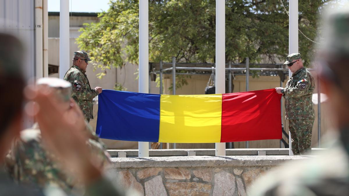 Generalul Gropan denunță mai multe limitări de drepturi: Militarul profesionist român e egal cu muncitorul necalificat