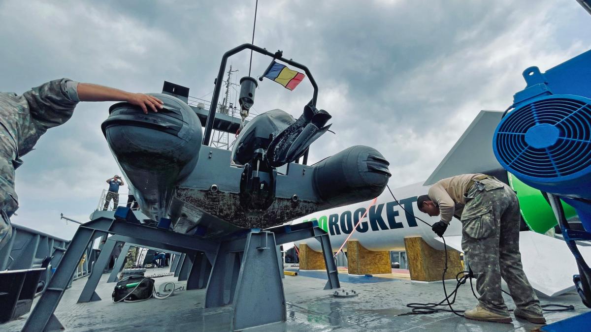 ecorocket-romania-satelit-fortele-navale-romane_96476100