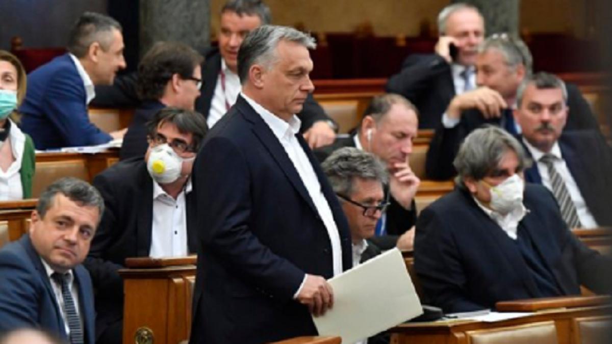 viktor_orban_parlament_ungaria_18905600