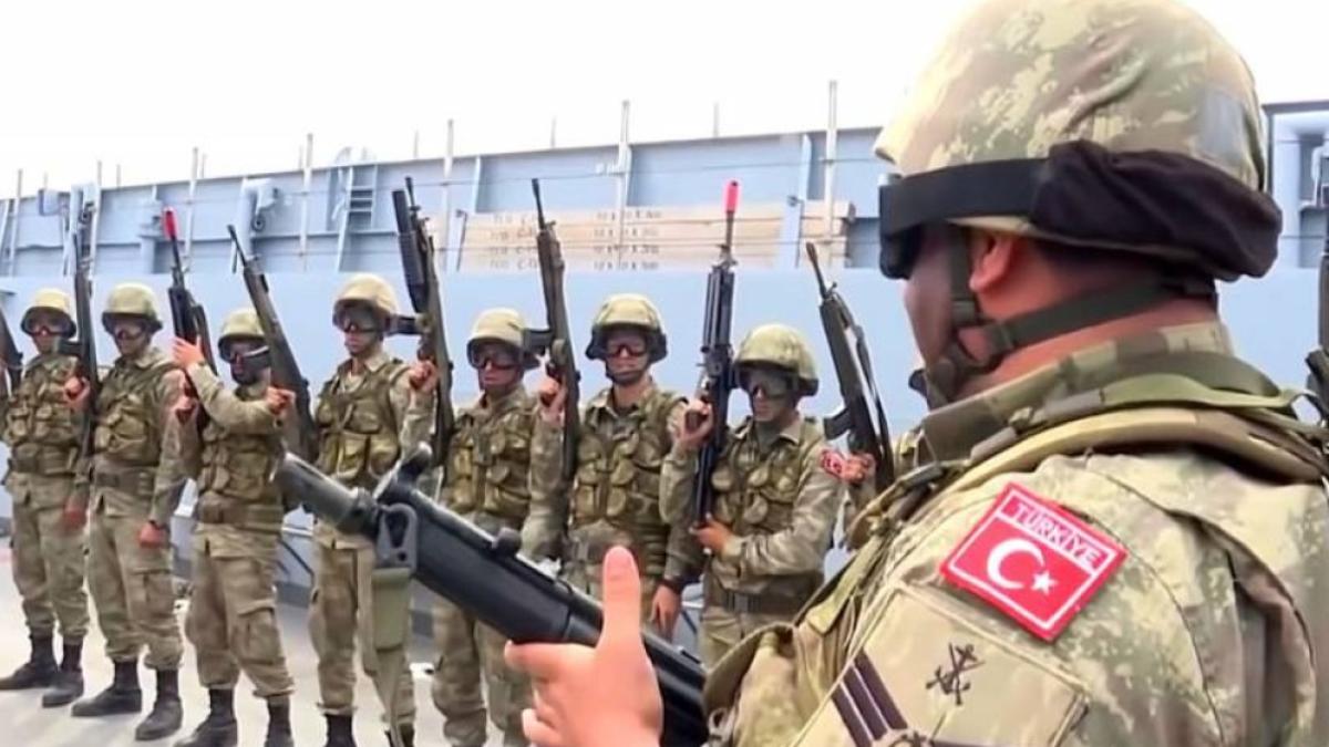 militari_turcia_33310300